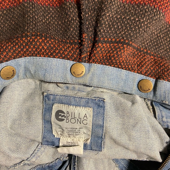 Vintage Billabong Jean Jacket with Detailed Sleeves Detachable Hood - Picture 4 of 4